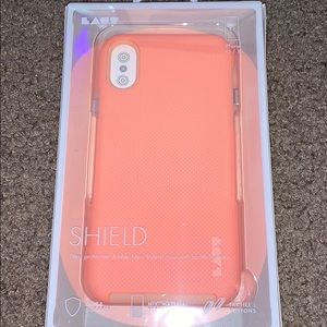 LAUT iphone XS/X case